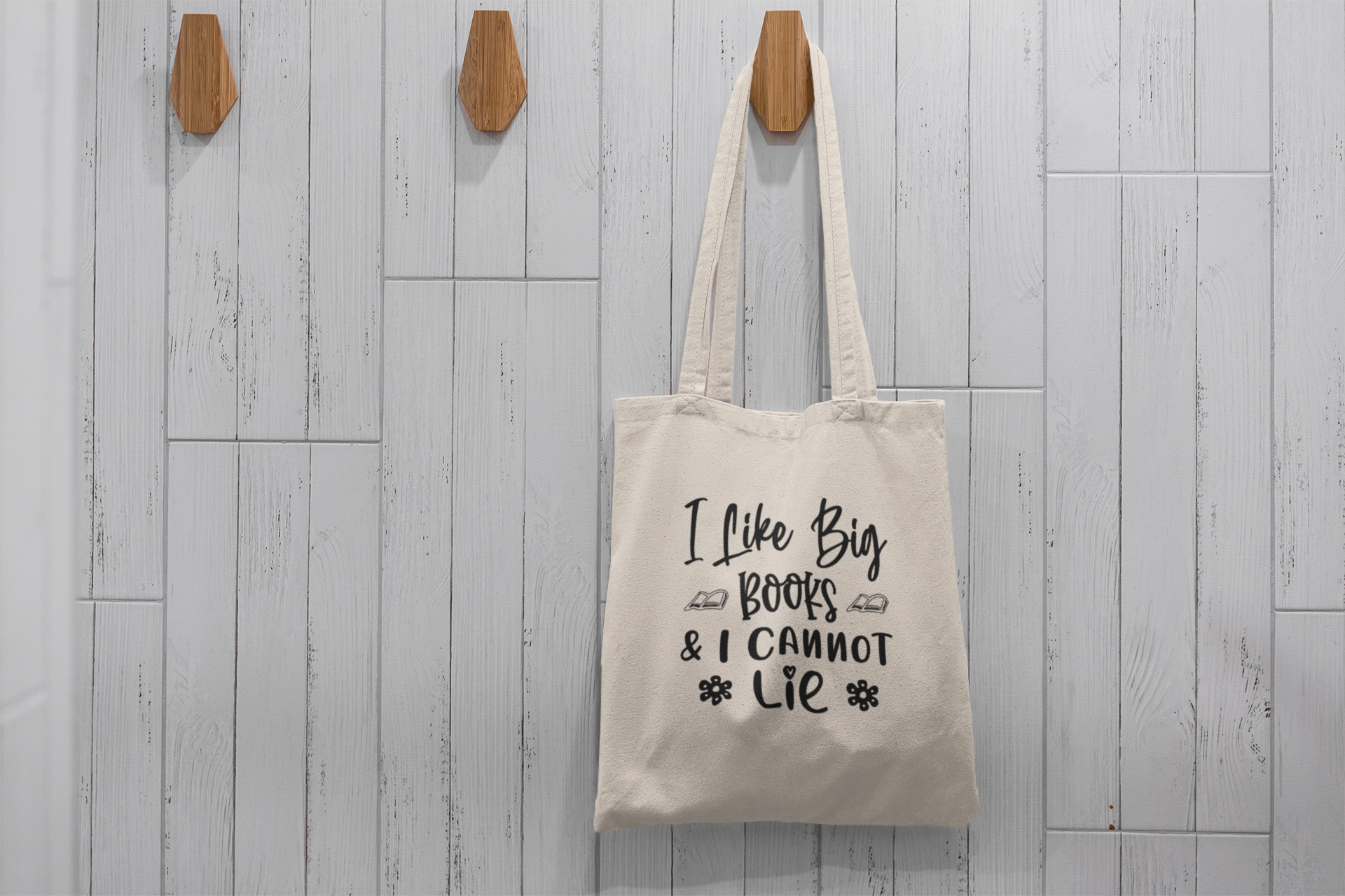 I love Big Books & I Cannot Lie tote!