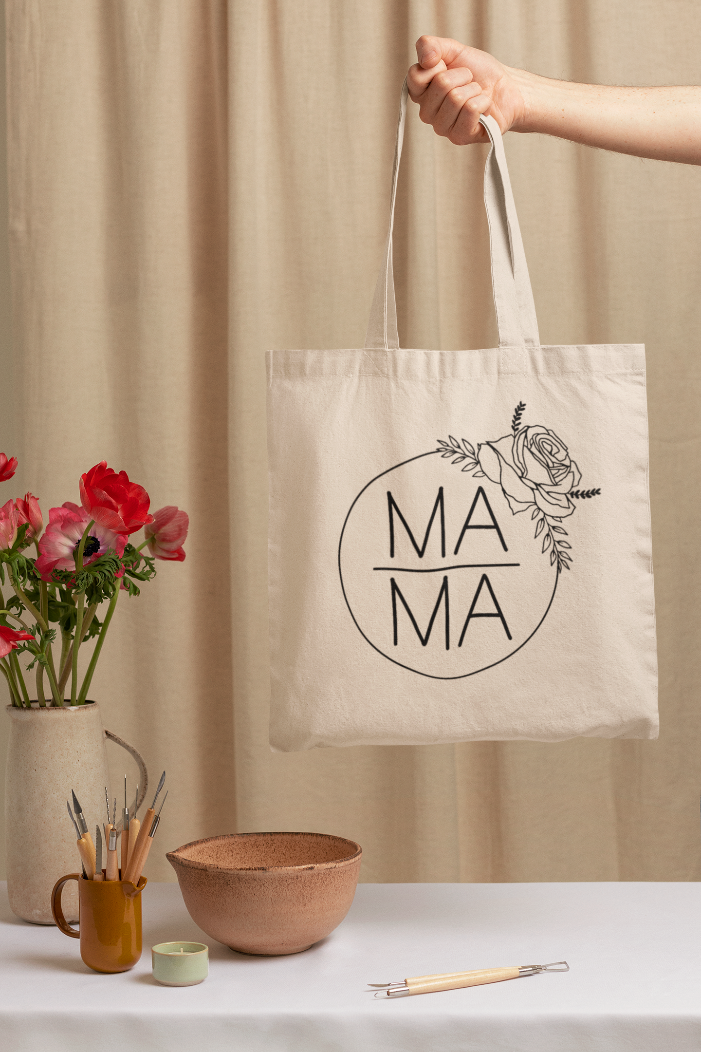 Mama Tote!
